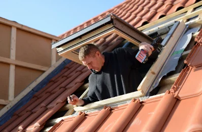 Pose de fenêtres de toit Velux à Grassac